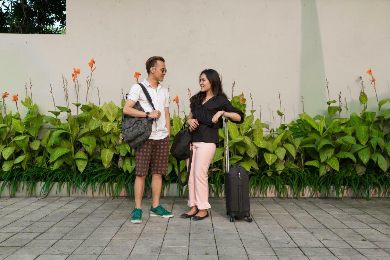 Reddoorz Plus Near Mall Ciputra Jakarta Ngoại thất bức ảnh